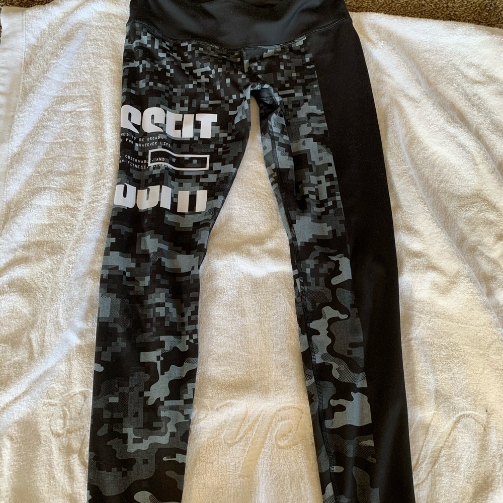 Reebok leggings